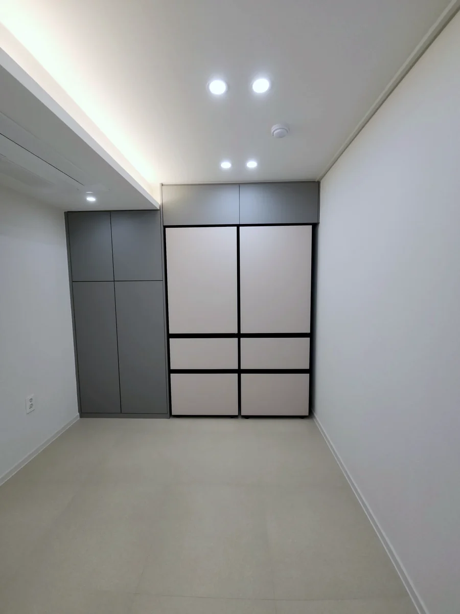 산본 가야주공5단지 아파트의 붙박이장 시공 사진